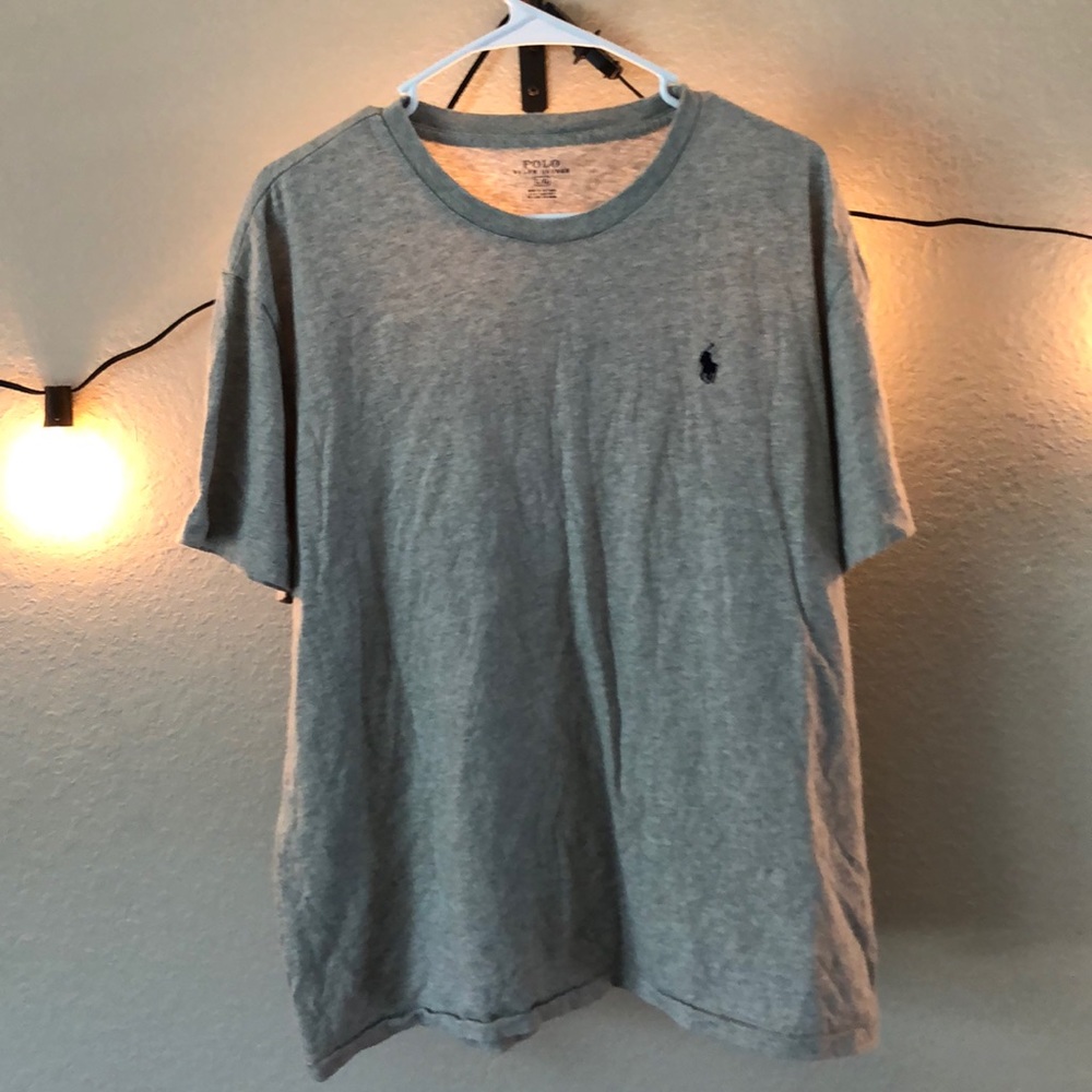 polo t-shirt